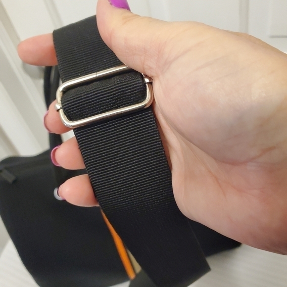 Somewhere Haute Satchel/Crossbody Black Bag, Athlesuire, Casual, Lightweight - Picture 3 of 10